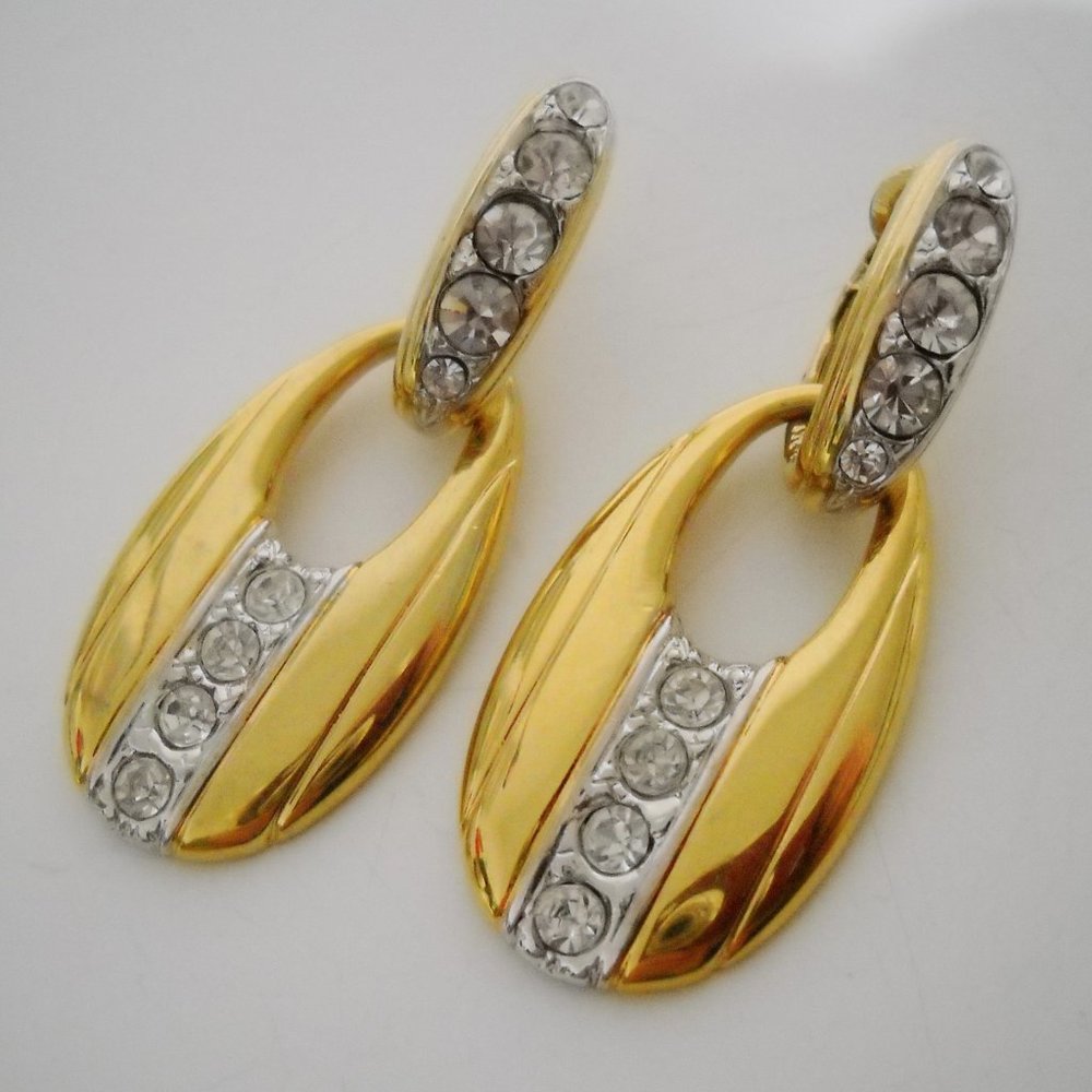 AV Signed Earrings Jacket Set Crystal Rhinestone Gold Tone Metal Oval Drop Post